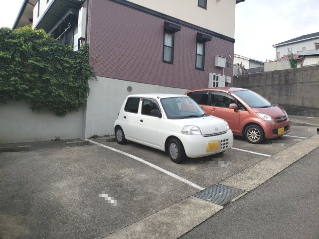 パークヒル舞子の駐車場|敷地内駐車場☆神戸市垂水区南多聞台　パークヒル舞子☆
