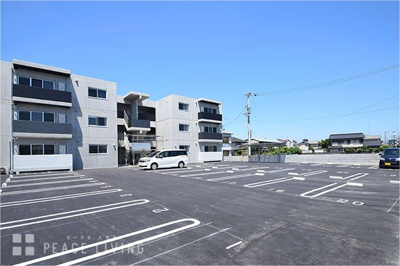 【駐車場】 | ピース・スクエア小松島