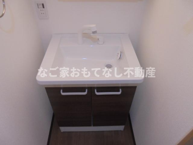 【独立洗面台】 | アースクエイク上条B棟