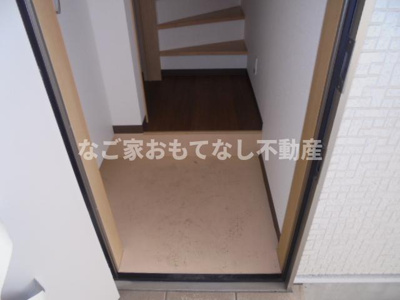 【玄関】 | アースクエイク上条B棟