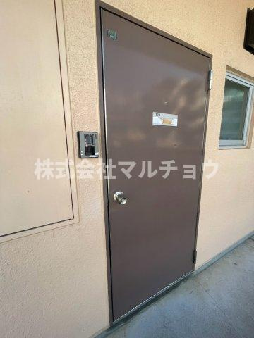 ハイツ伸城の玄関|ゆったりとした玄関です