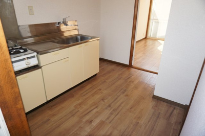 【キッチン】 | ロイヤルハイツ | 『ロイヤルハイツ』
