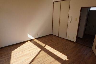 【内装】 | ロイヤルハイツ | 『ロイヤルハイツ』