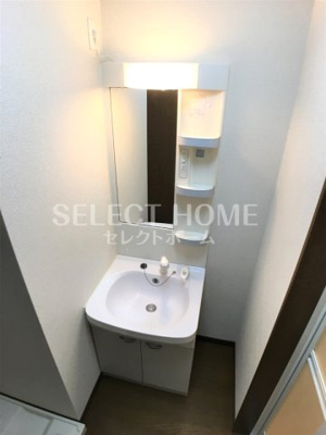 【独立洗面台】 | アンプルールリーブルアメジスト | 独立洗面台、朝の身支度には欠かせません