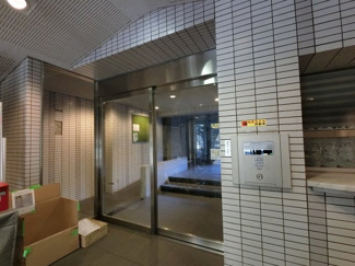 【その他共用部分】 | 防犯面でも安心のオートロック付です。