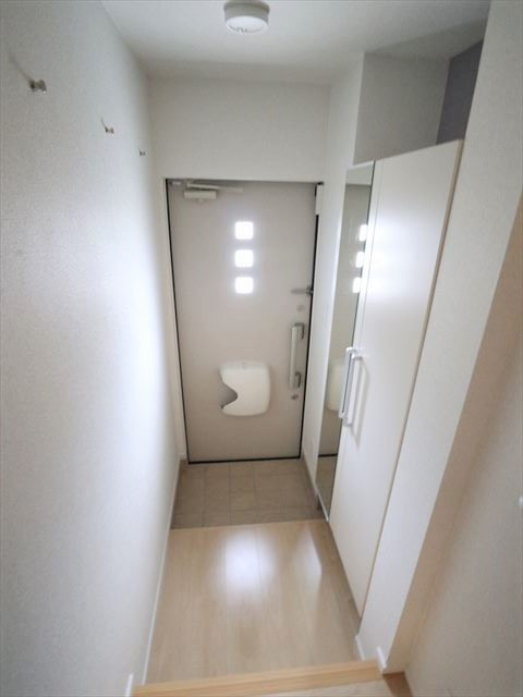 ファイン　コートの玄関