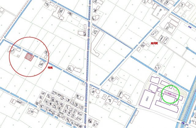 帯高倉庫付土地の地図