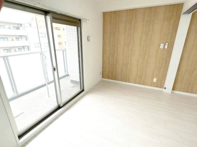 【洋室】 | グランメール岡本