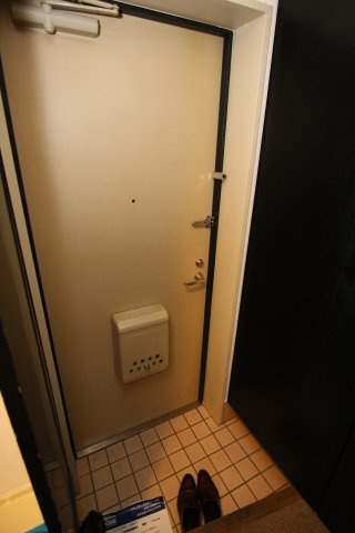 ベルトピア日吉Ⅱの玄関