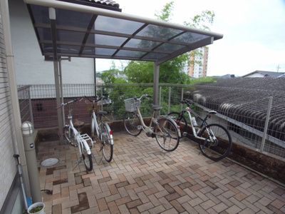 【その他共用部分】 | アクイラ伊川谷 | 駐輪場