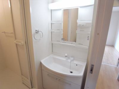 【独立洗面台】 | アクイラ伊川谷 | シャンプー＆ドレッサー☆イメージ写真