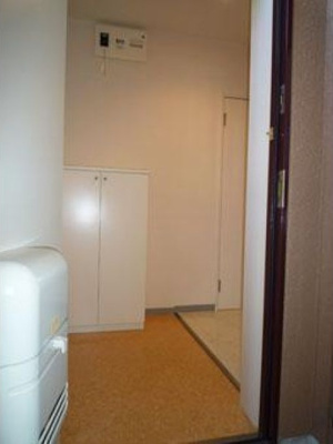 【玄関】 | フレンドリーⅡ | ※同建物別のお部屋