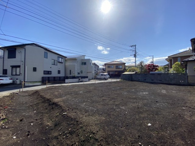 【展望】 | 新発売【売主】六会日大前駅徒歩3分　建築条件付き売地　2区画　 | 南道路のため日当たり良好です。晴れた日は写真のように影がほとんど見えないくらい明るい現地です。