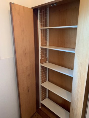 【収納】 | マンション・メルローズ | 便利な収納スペースです