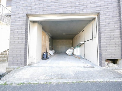 【駐車場】 | 君影町６丁目リノベーション戸建