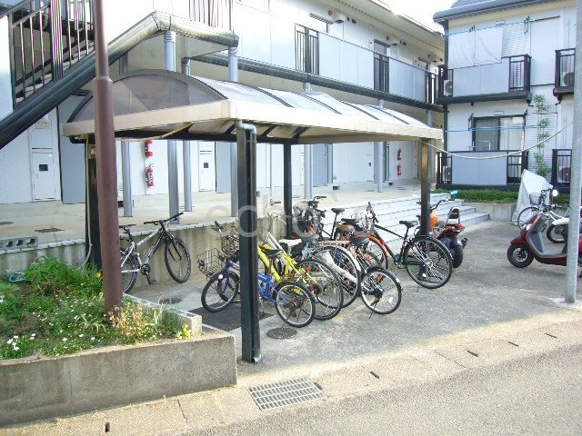 【駐車場】 | フォーブルTANAKAII | 駐輪場