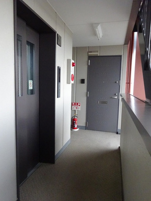 【その他共用部分】 | ラ・ヴィ江坂イースト | 共有廊下です