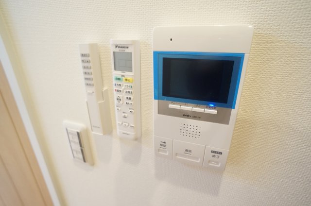 ONLYONE宝塚のセキュリティ|TVモニターホン・オートロック対応