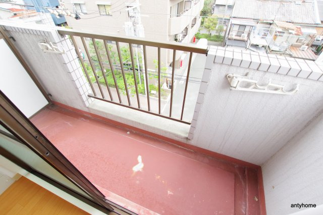 エフアール都島　仲介手数料無料のバルコニー