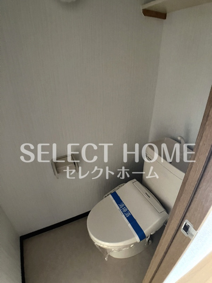 【トイレ】 | グランデュール | 落ち着いた色調のトイレです
