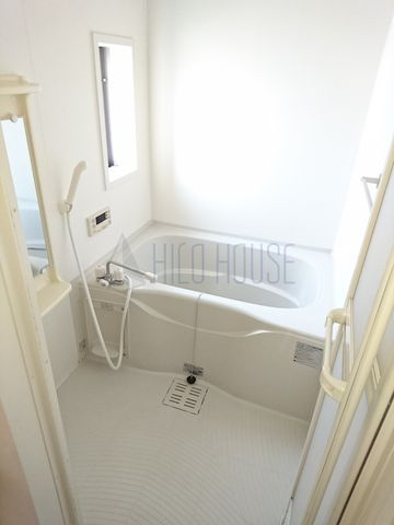 コンフォートレボヌゥールⅠの浴室