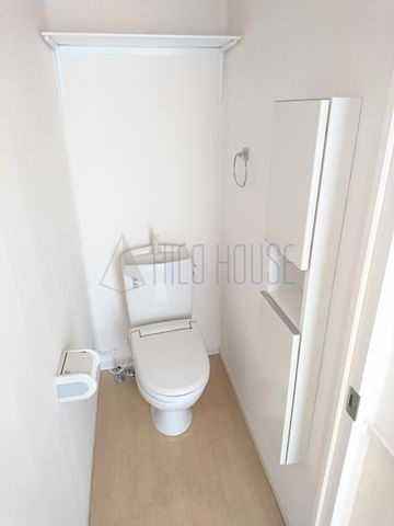 コンフォートレボヌゥールⅠのトイレ