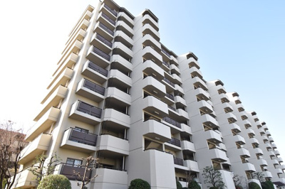 【外観】 | 【室内リフォーム済♪即入居可♪】星和プラネタウン千里南第3期 B棟 | 外観はこのようになっています。