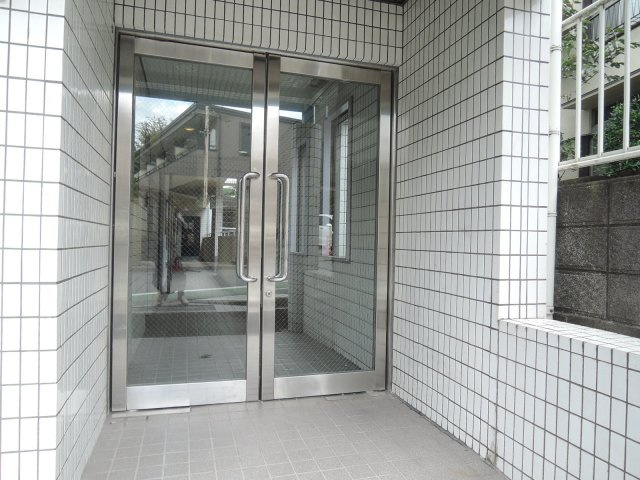 【エントランス】 | コスモプラザ富士見台