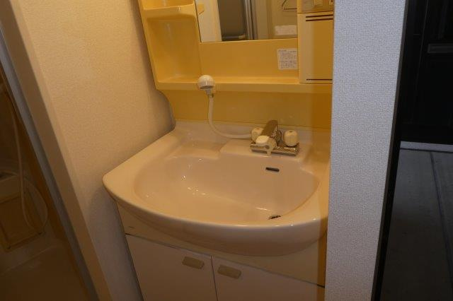 アーバンシャトルＢの独立洗面台|洗髪洗面化粧台