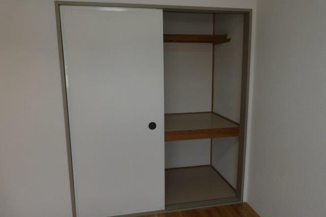 アーバンシャトルＢの和室|収納