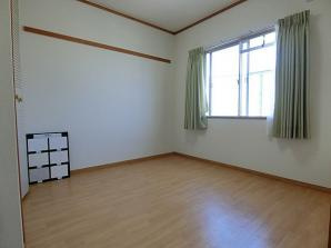 シティハイツ竹の台2号棟の洋室