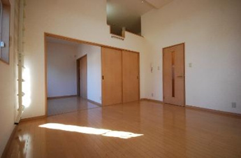 【居間・リビング】