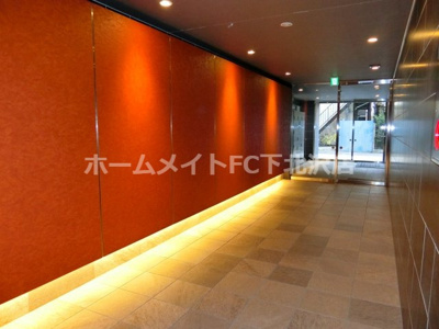 【エントランス】