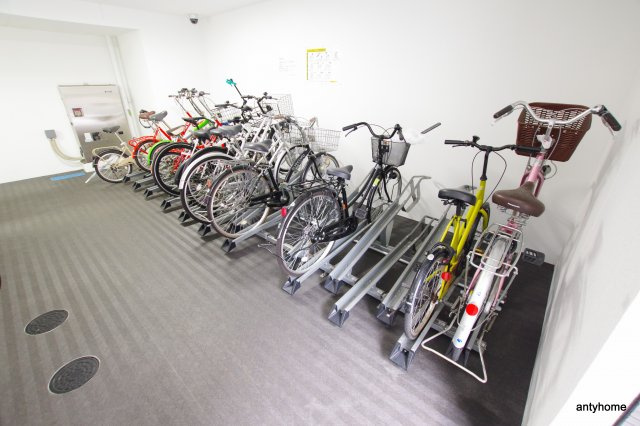 SK南森町　仲介手数料無料の駐車場
