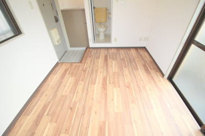 【洋室】 | コーニッシュ豊中