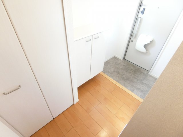 マノワールの玄関