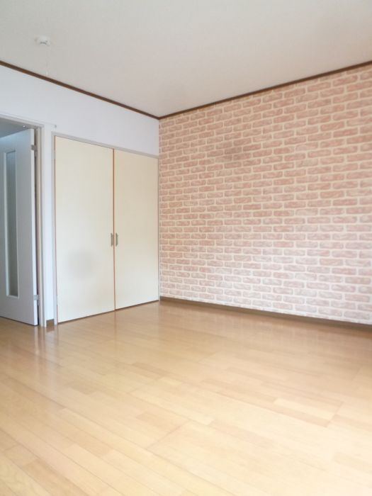 ライフコート御井【キャッシュバック対象物件】の洋室|コンパクトで使いやすい洋室です