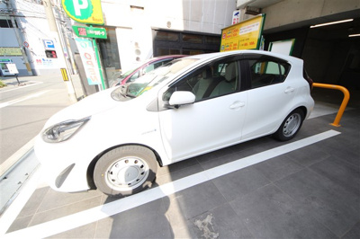 【駐車場】 | ロッカベラアパートメント