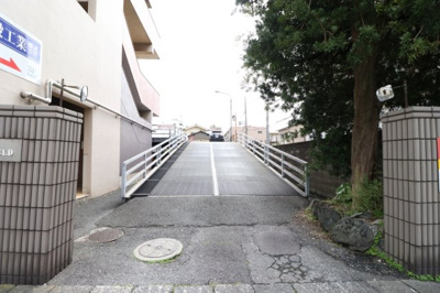 【駐車場】 | フェイスビル