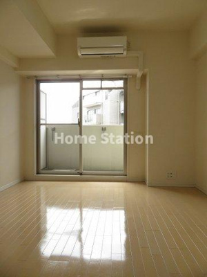 【寝室】 | エクスクルーシブレジデンス西九条