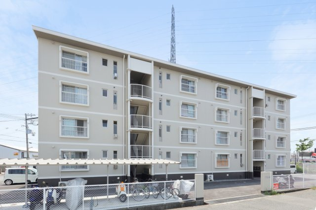 ソレイユ西神戸の外観