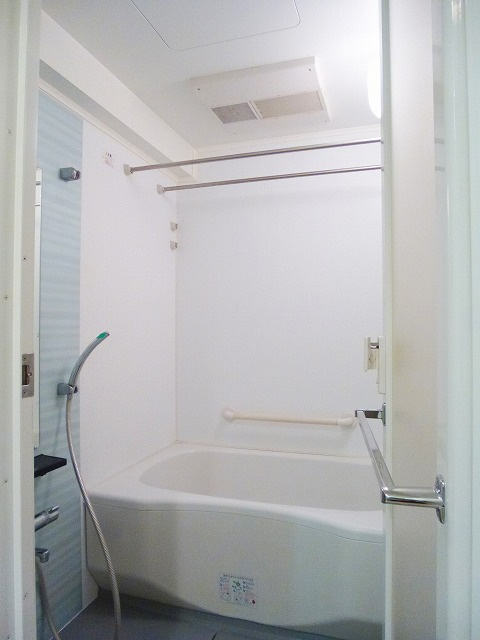 COMFORIA上野広小路の浴室|追焚、浴室換気乾燥機です