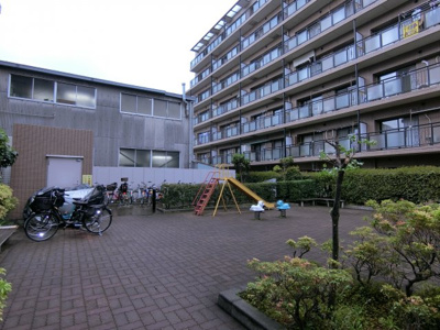 【その他共用部分】 | マイキャッスルお花茶屋 | 自転車置場