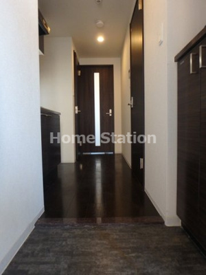 【玄関】 | レオンヴァリエ福島野田