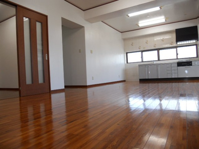 【居間・リビング】 | 石原ビル（Ｂ） | ※写真と現状が異なる場合がございます