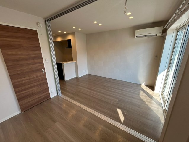 Y'sPrecious7の居間・リビング