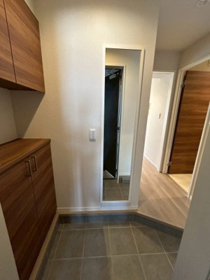 【玄関】 | Y'sPrecious7