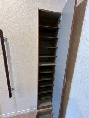 【玄関】 | Y'sPrecious7