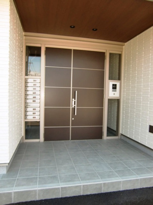 【エントランス】 | Y'sPrecious7