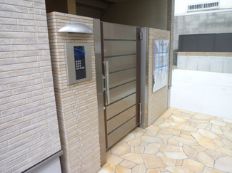 【エントランス】 | クリスタルレジデンス深井